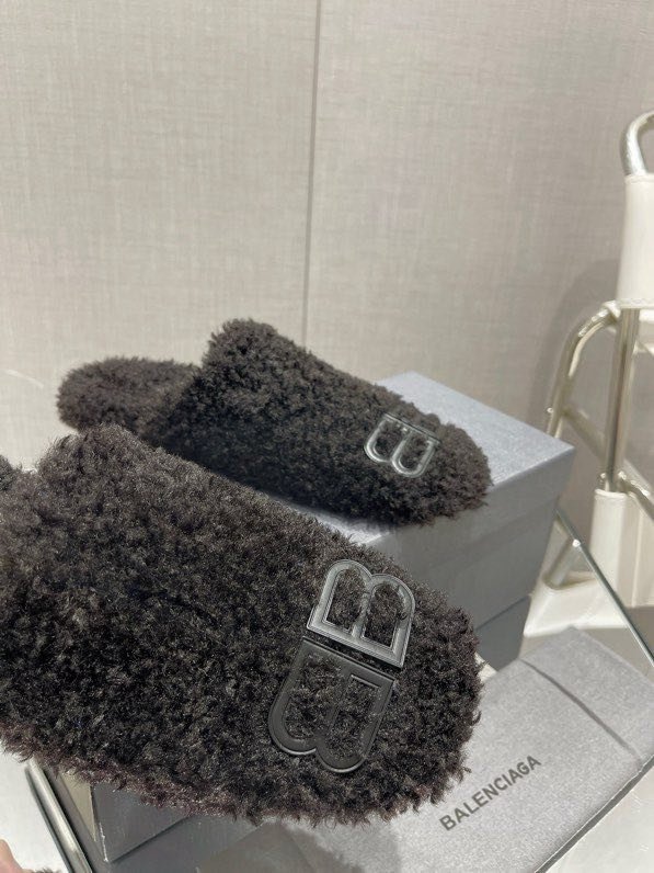 Капці жіночі на хутрі фото 7