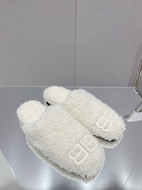 Тапочки женские на меху фото 9