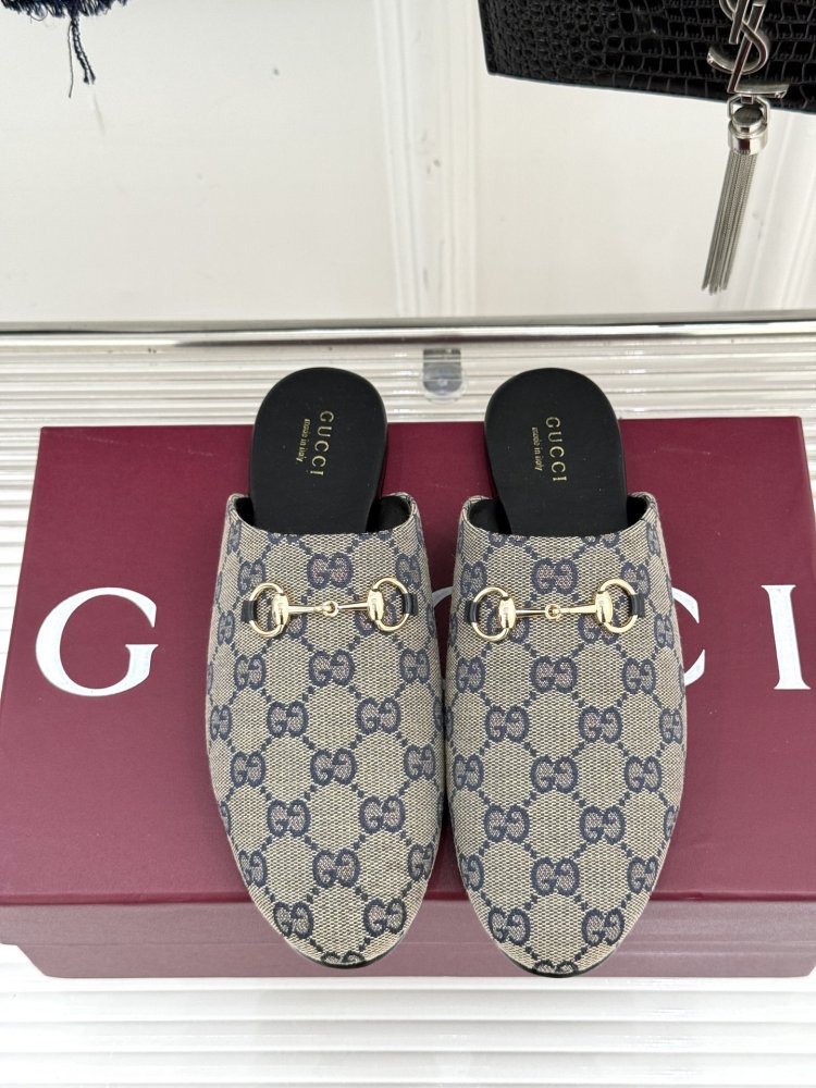 Slippers women's фото 4