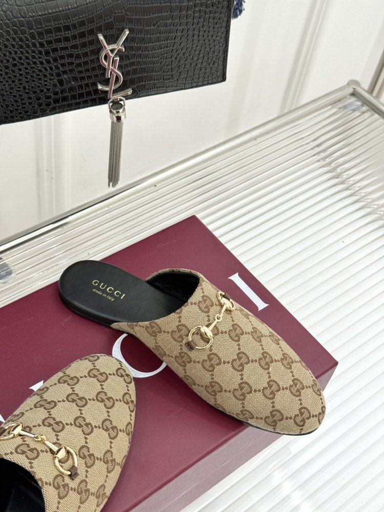 Slippers women's фото 5