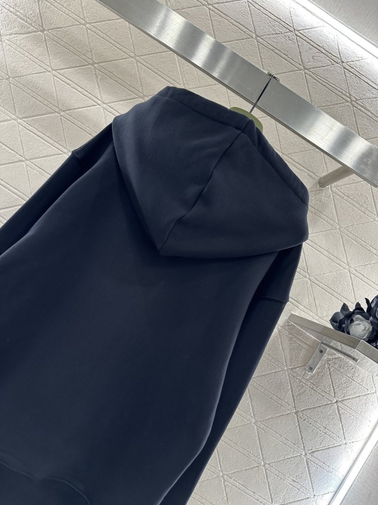 Толстовка с капюшоном и завязками фото 5