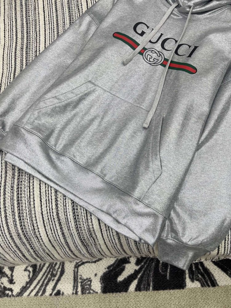 Толстовка с капюшоном женская фото 4