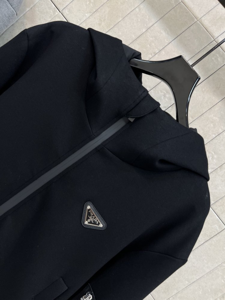 Толстовка з капюшоном жіноча фото 4