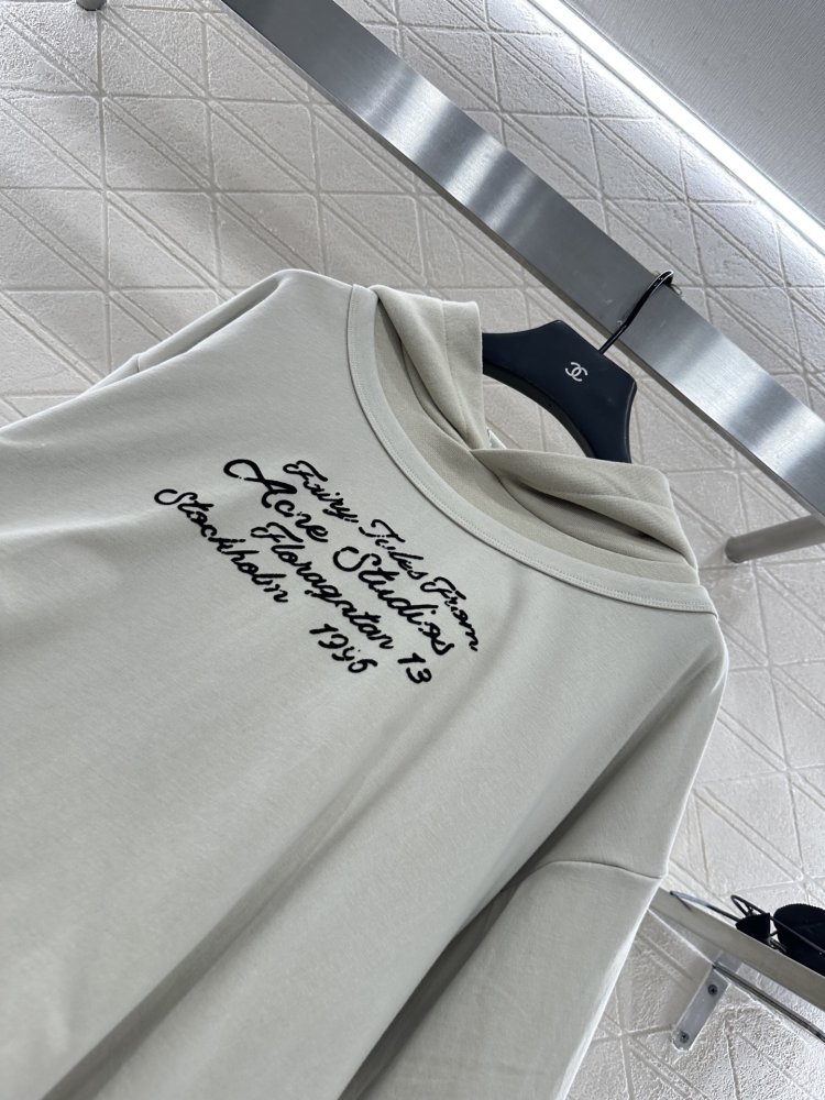 Толстовка з капюшоном жіноча фото 8