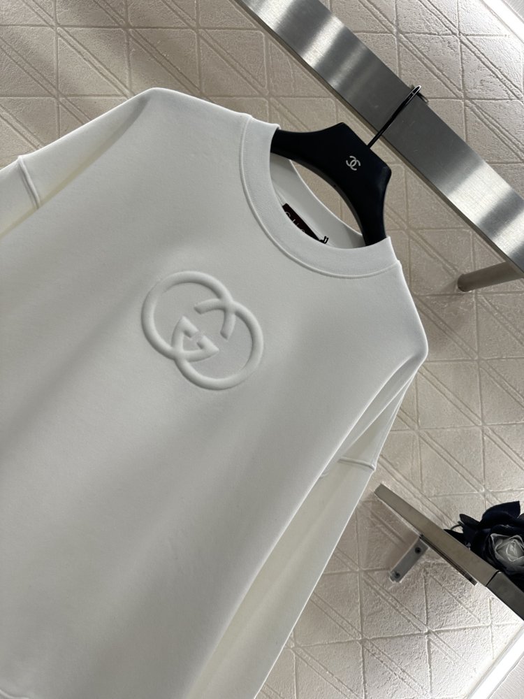 Толстовка з круглим вирізом фото 4