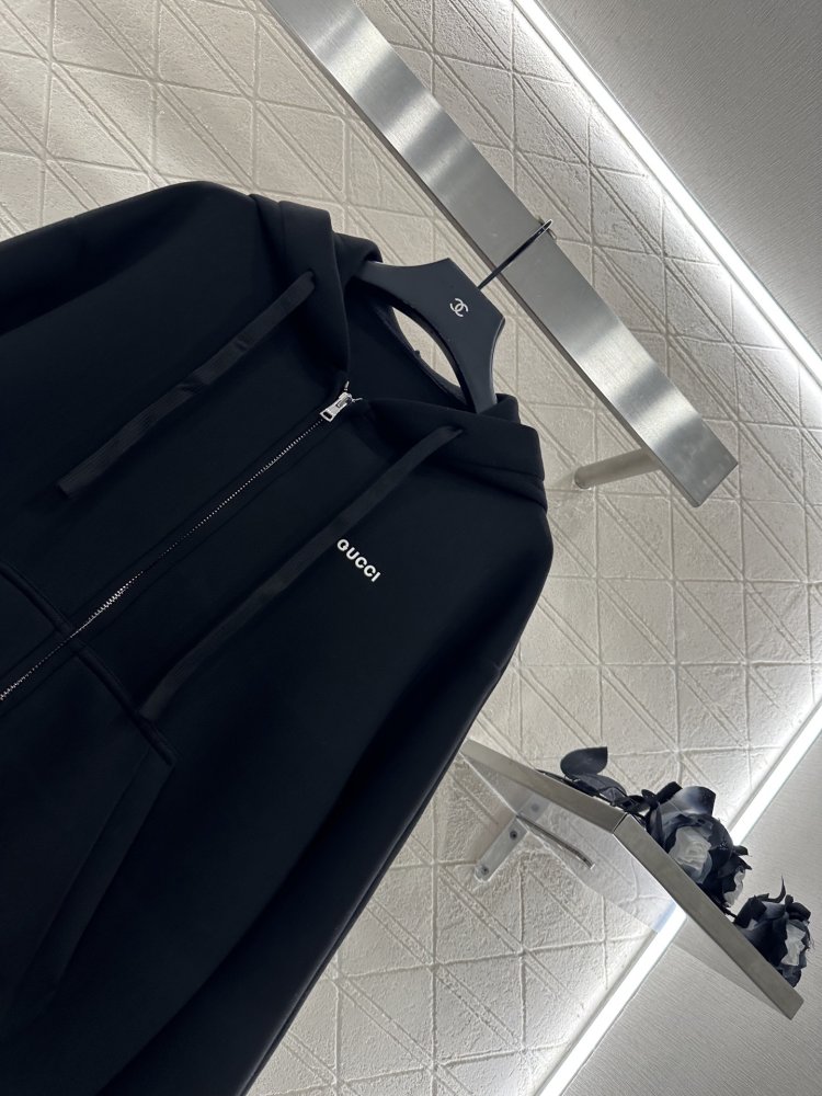 Толстовка жіноча фото 3