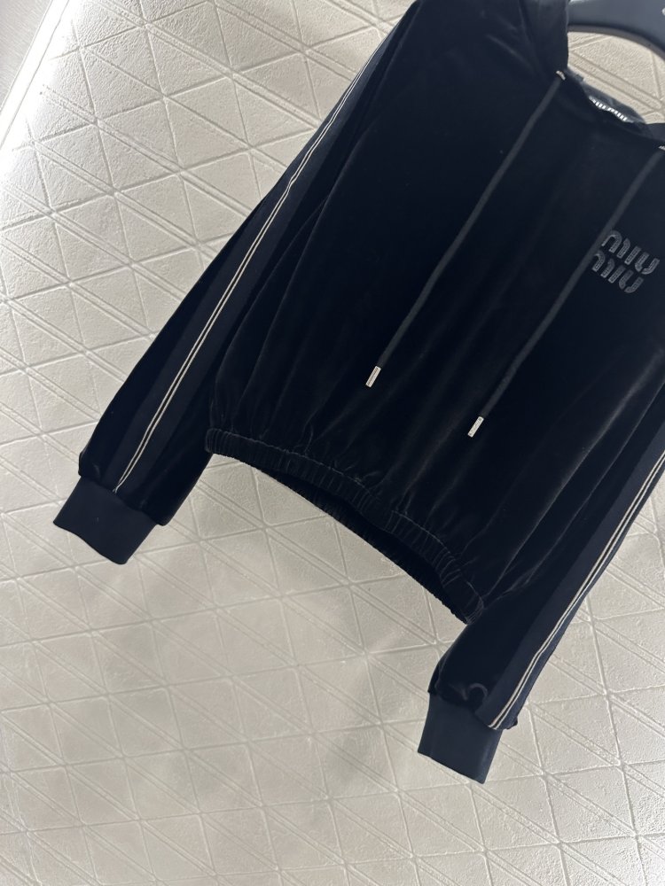 Толстовка женская фото 4