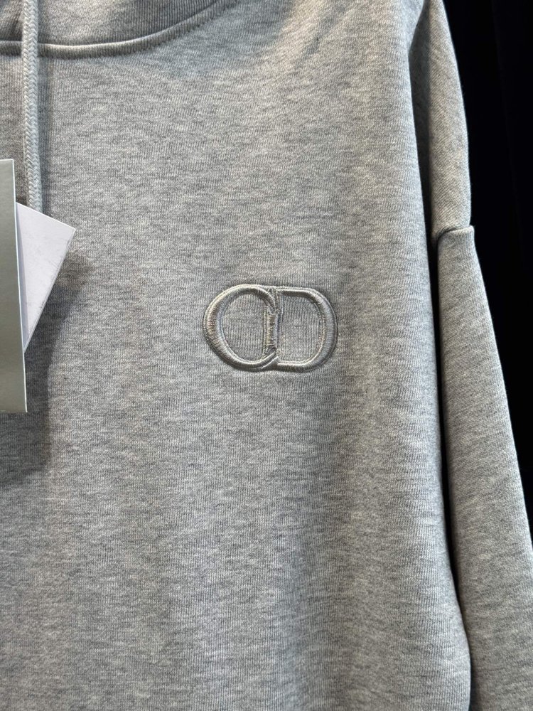 Толстовка жіноча фото 5