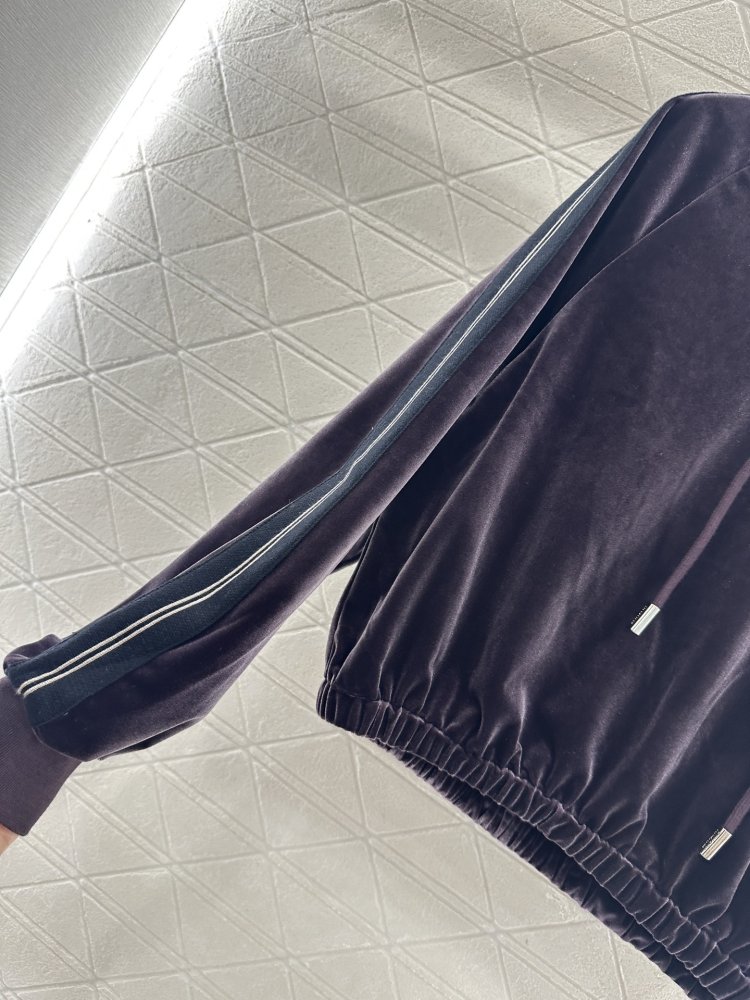 Толстовка жіноча фото 5