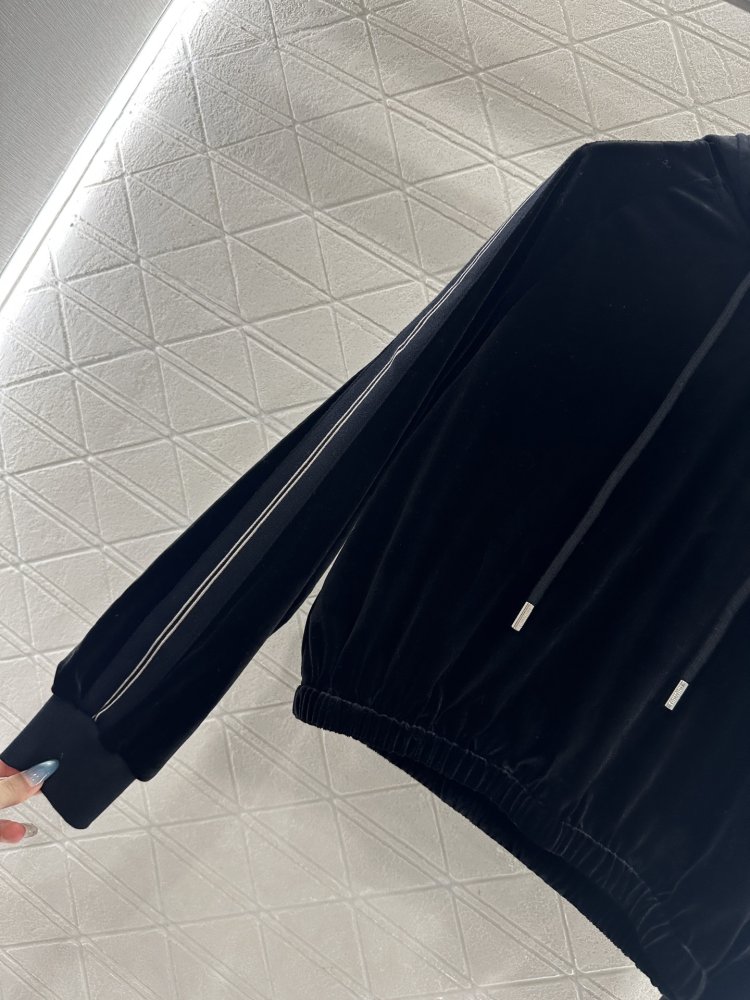 Толстовка женская фото 5