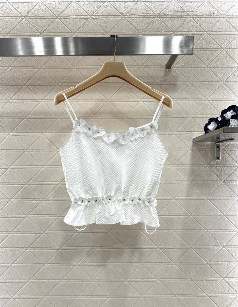 Топ Camellia на тонких бретелях