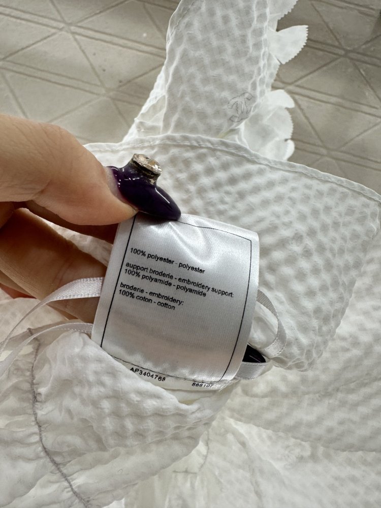 Топ Camellia на тонких бретелях фото 9