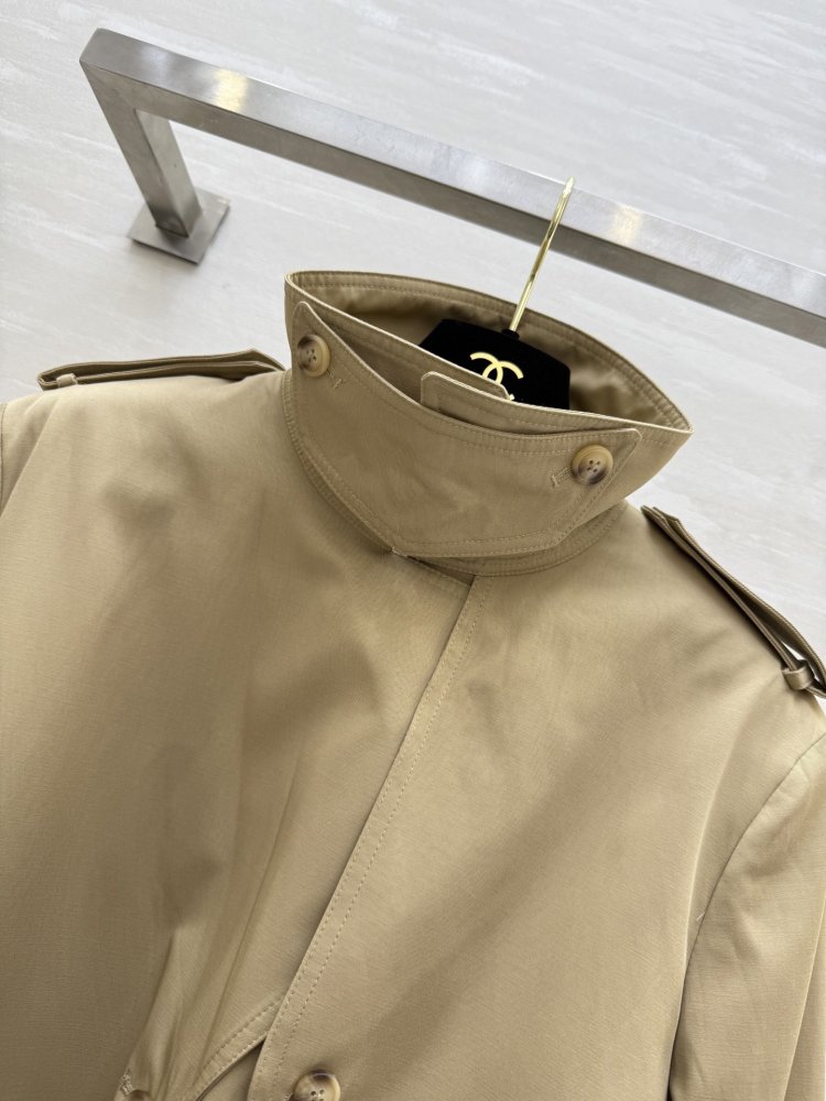 Trench female фото 2