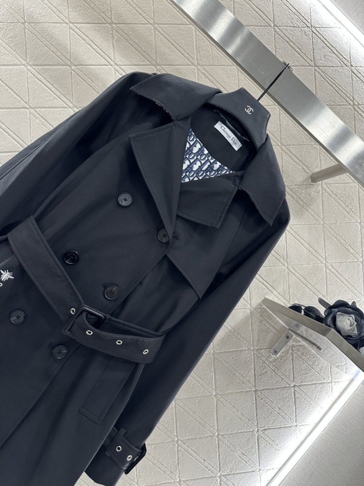 Тренчкот з поясом і вилогами фото 3