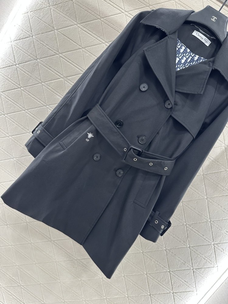 Тренчкот з поясом і вилогами фото 5