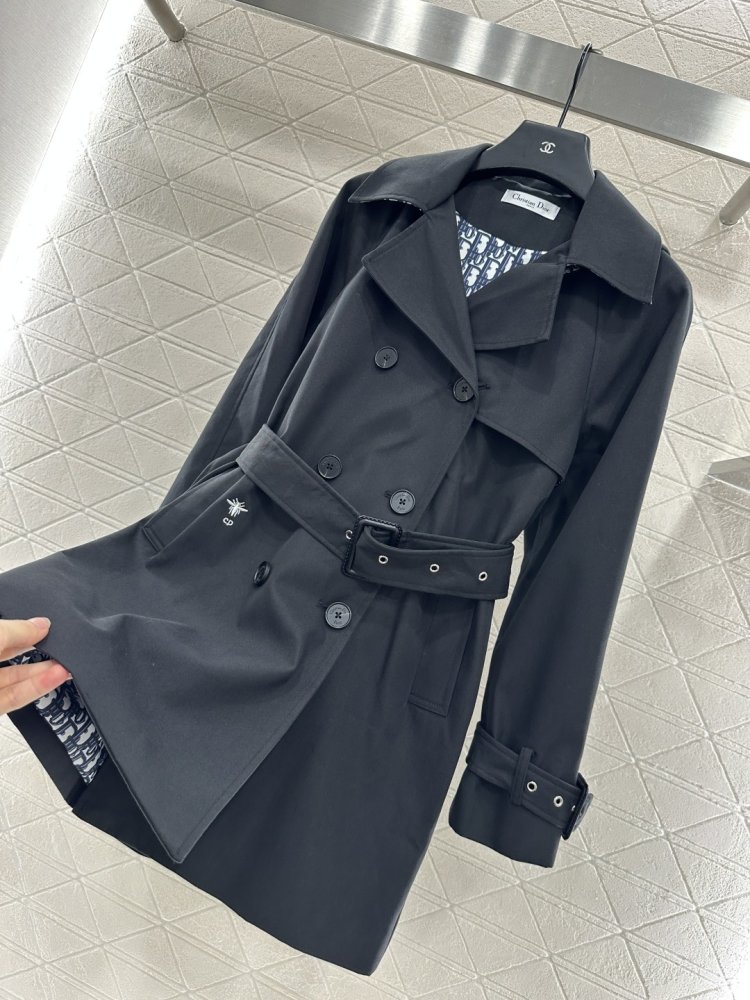 Тренчкот з поясом і вилогами фото 6