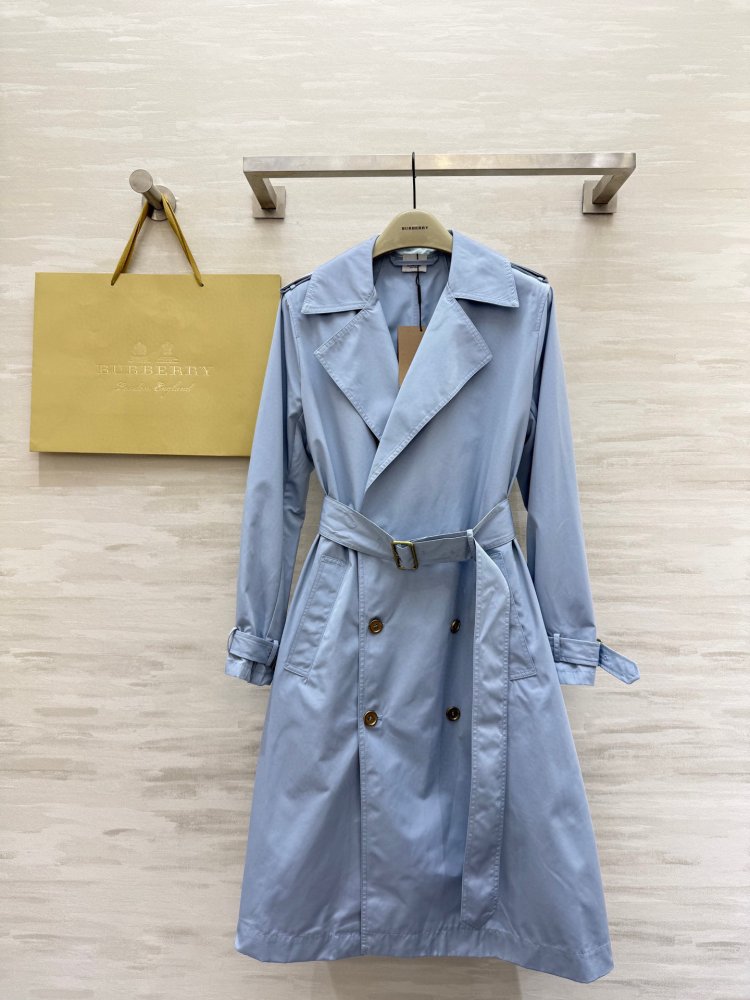 Тренчкот средней длины