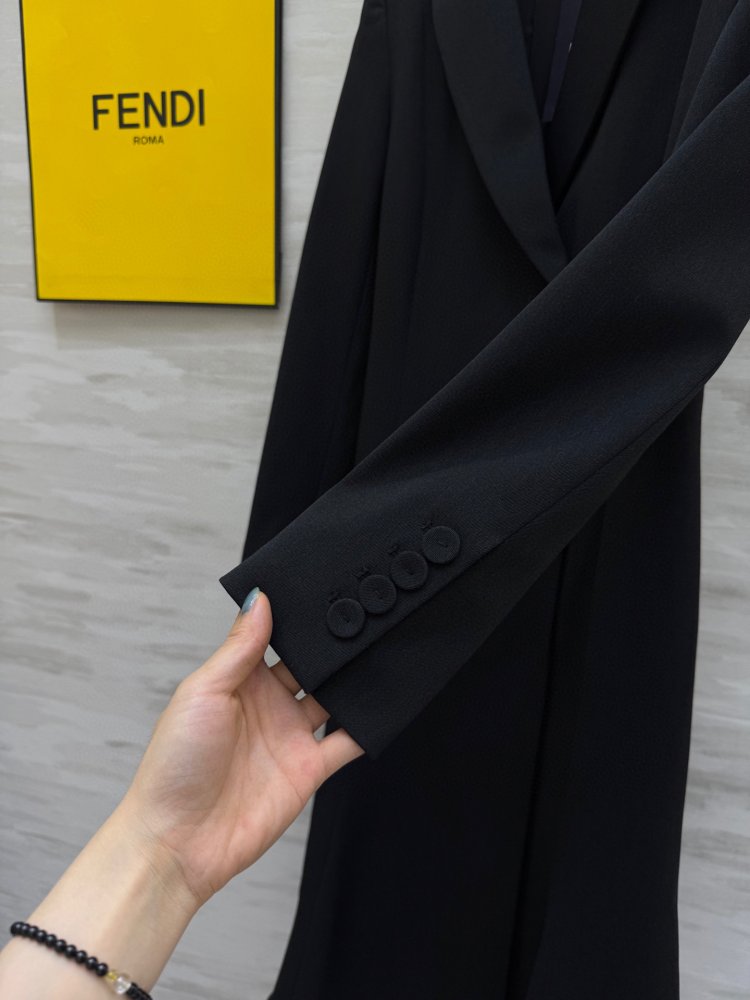 Тренчкот свободного кроя фото 2