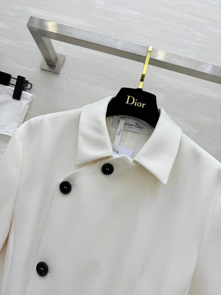 Trench coat фото 4