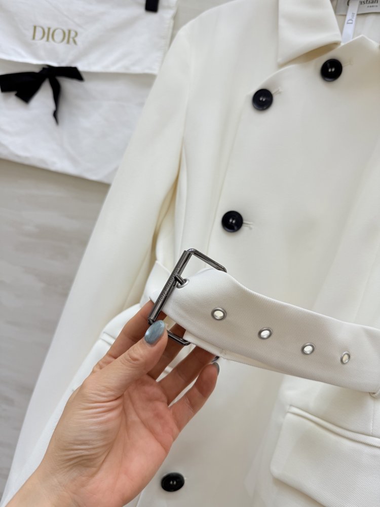 Trench coat фото 5