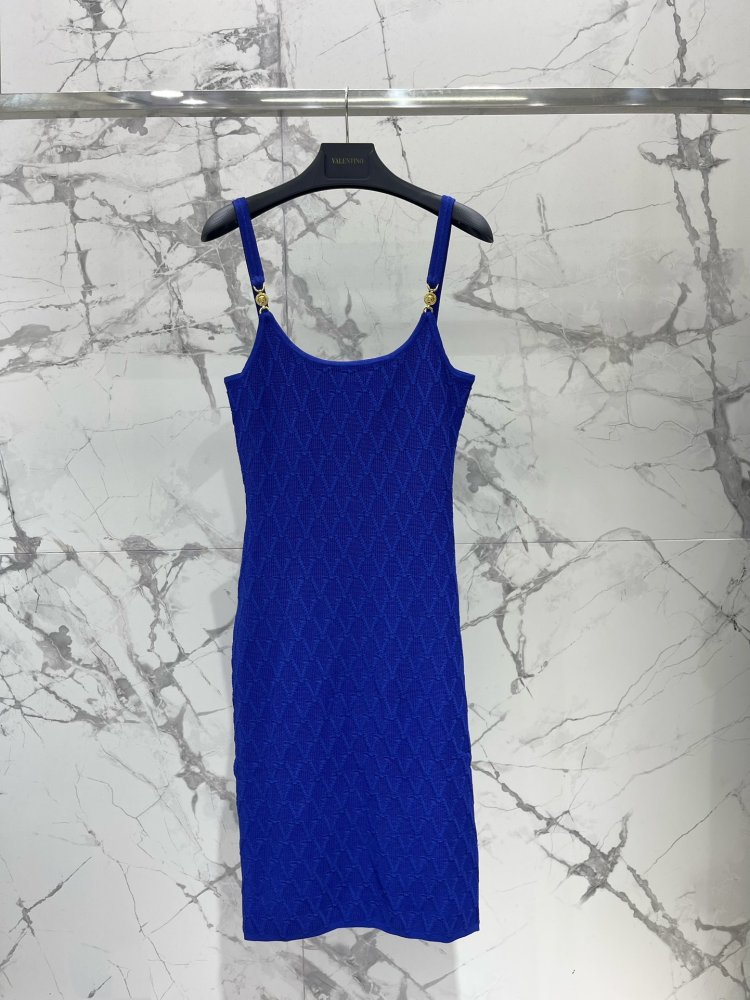 Трикотажное платье миди