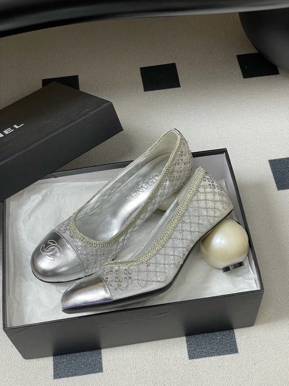 Туфли Chanel 26B на высоком жемчужном каблуке