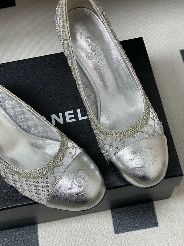 Туфли Chanel 26B на высоком жемчужном каблуке фото 7