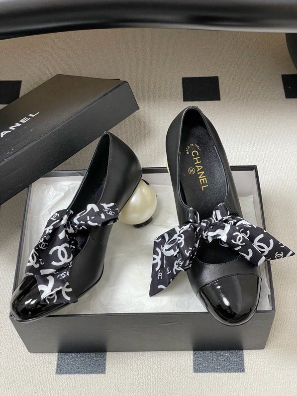 Туфли Chanel 26C на высоком жемчужном каблуке фото 2