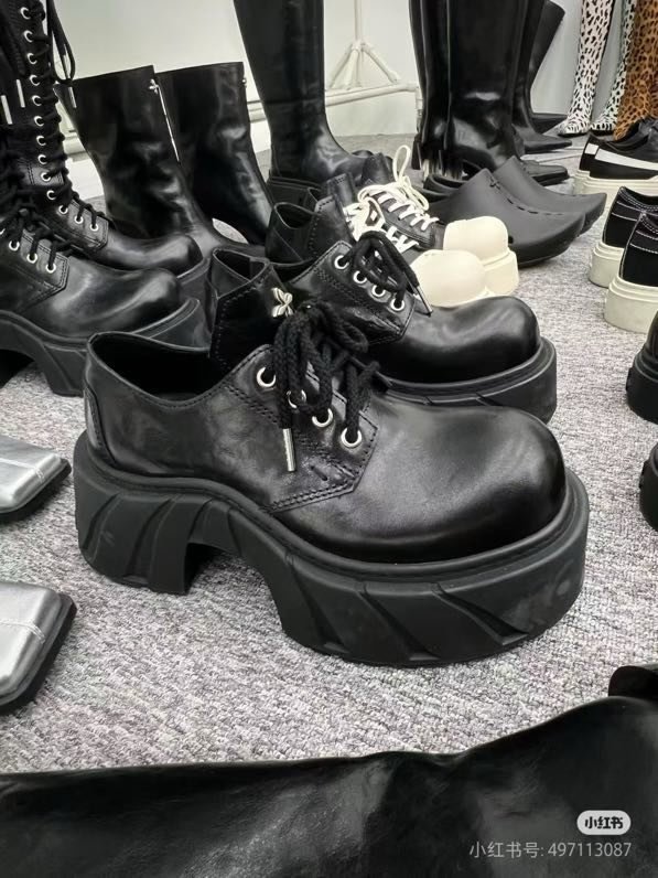 Shoes Derby women's on high soled фото 2