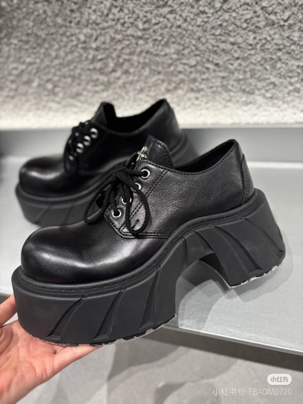 Shoes Derby women's on high soled фото 5