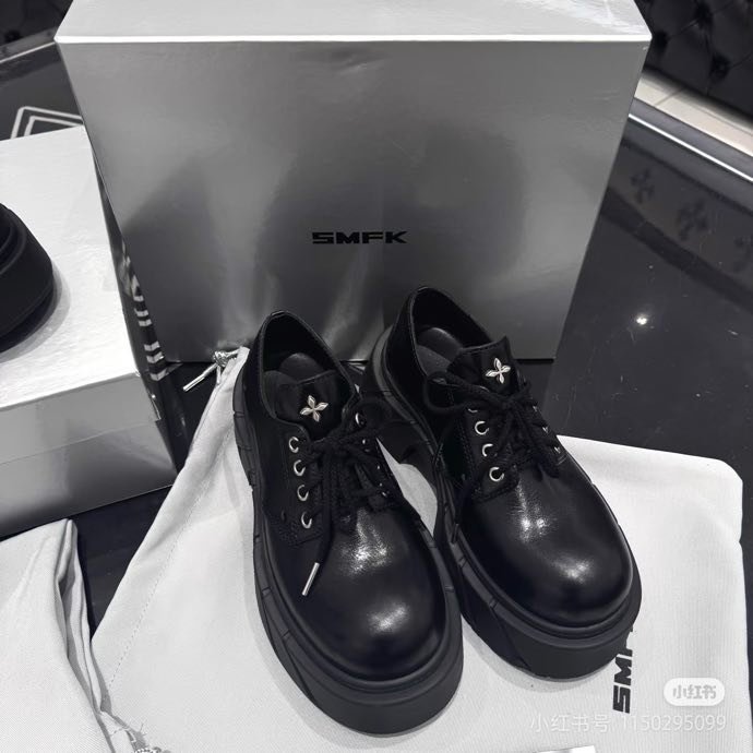 Shoes Derby women's on high soled фото 6