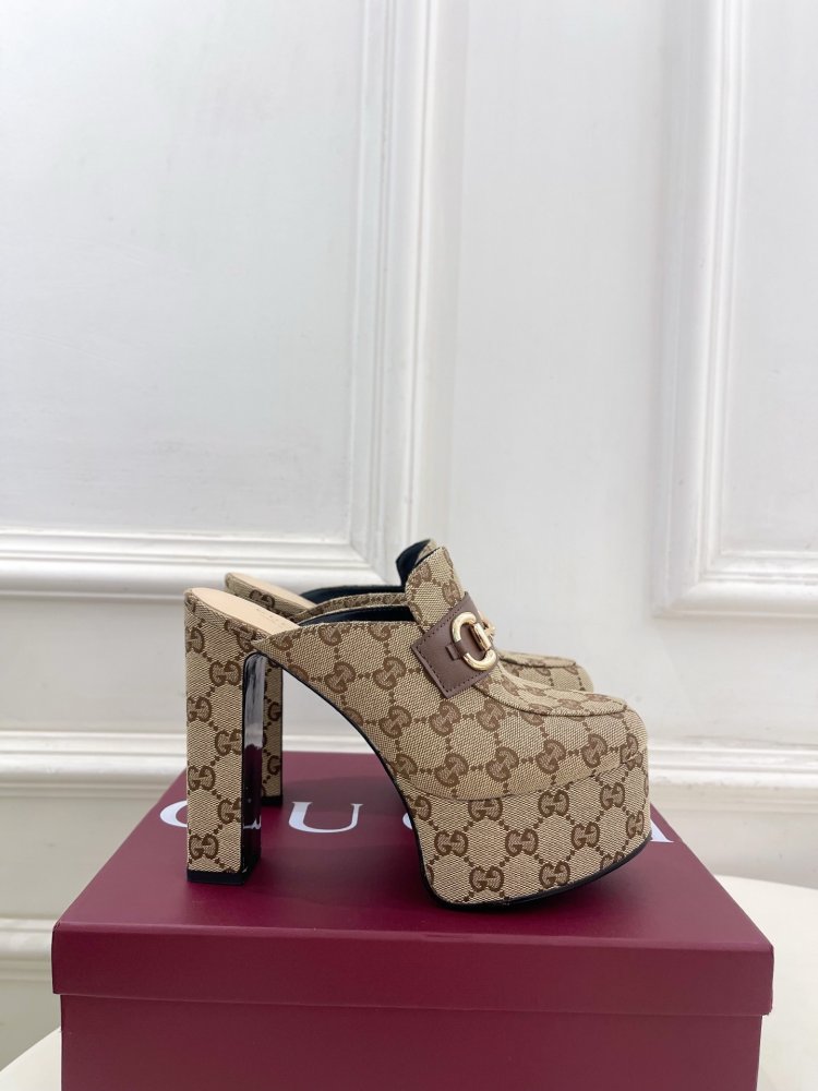 Shoes Horsebit women's on high heel фото 2