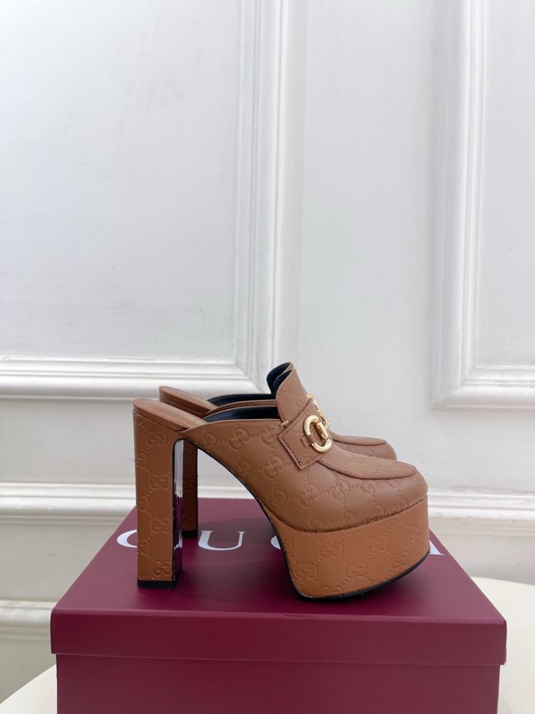 Shoes Horsebit women's on high heel фото 2