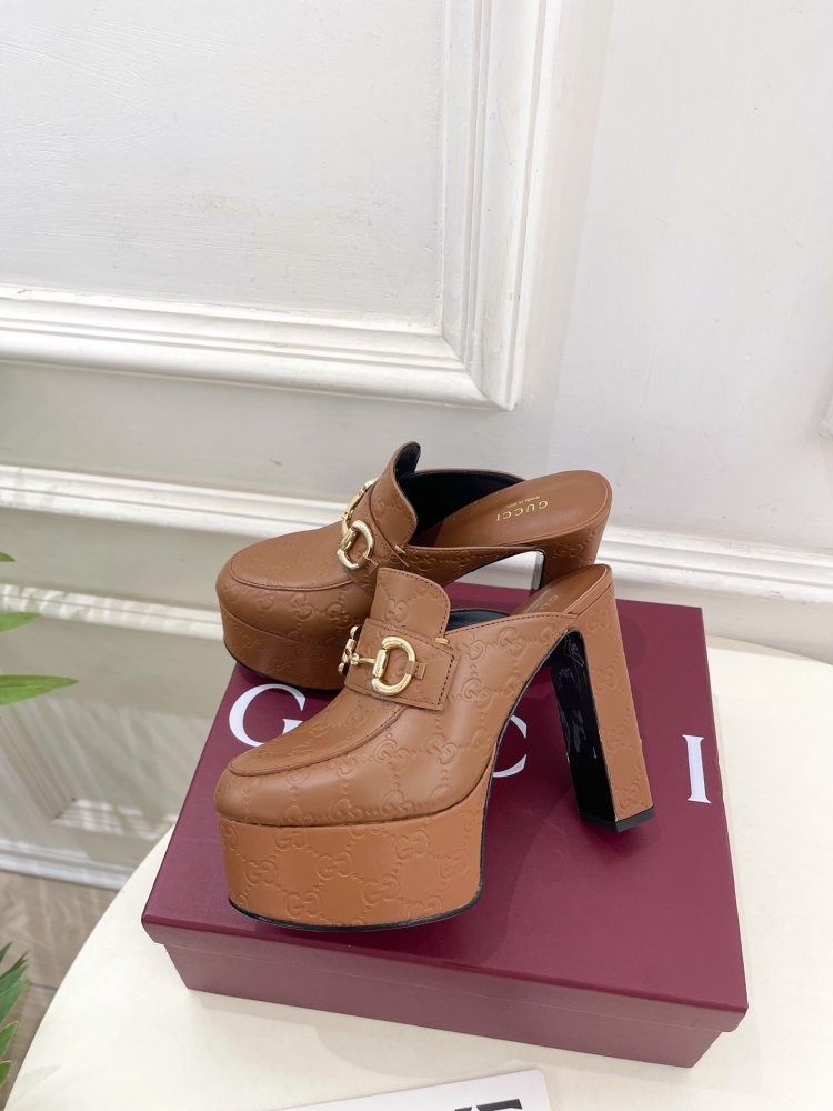 Shoes Horsebit women's on high heel фото 3