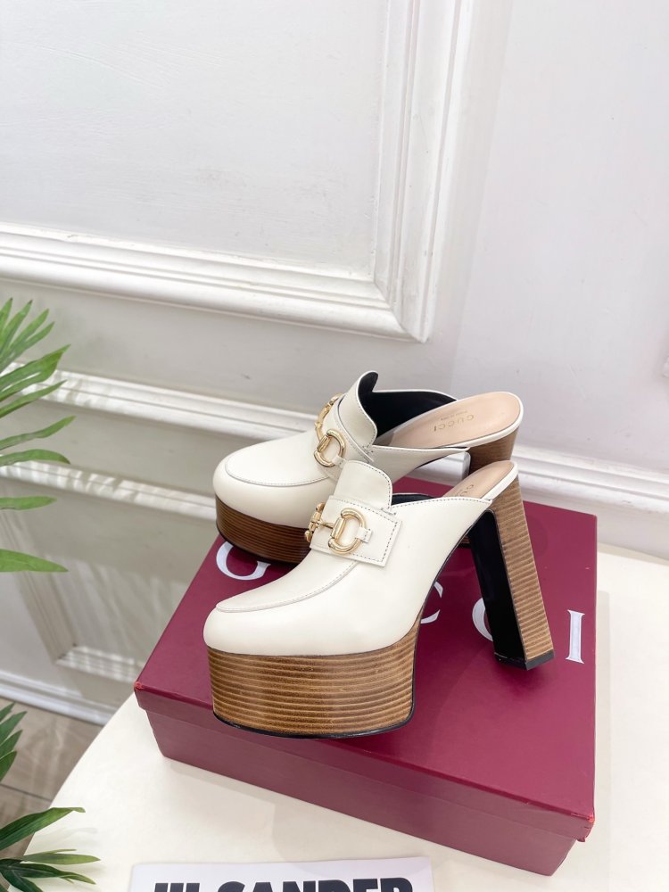 Shoes Horsebit women's on high heel фото 3