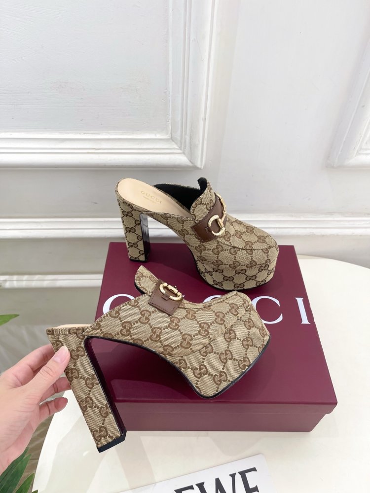 Shoes Horsebit women's on high heel фото 4