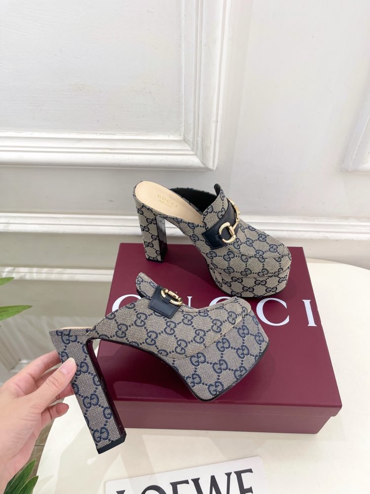 Shoes Horsebit women's on high heel фото 4