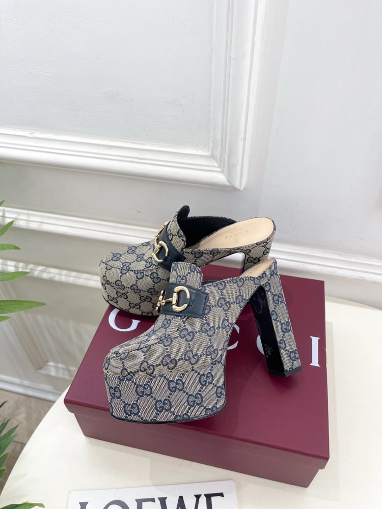 Shoes Horsebit women's on high heel фото 5