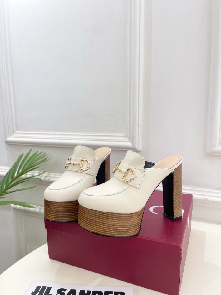 Shoes Horsebit women's on high heel фото 5