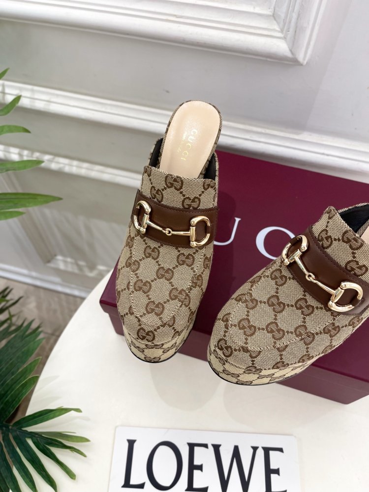 Shoes Horsebit women's on high heel фото 6