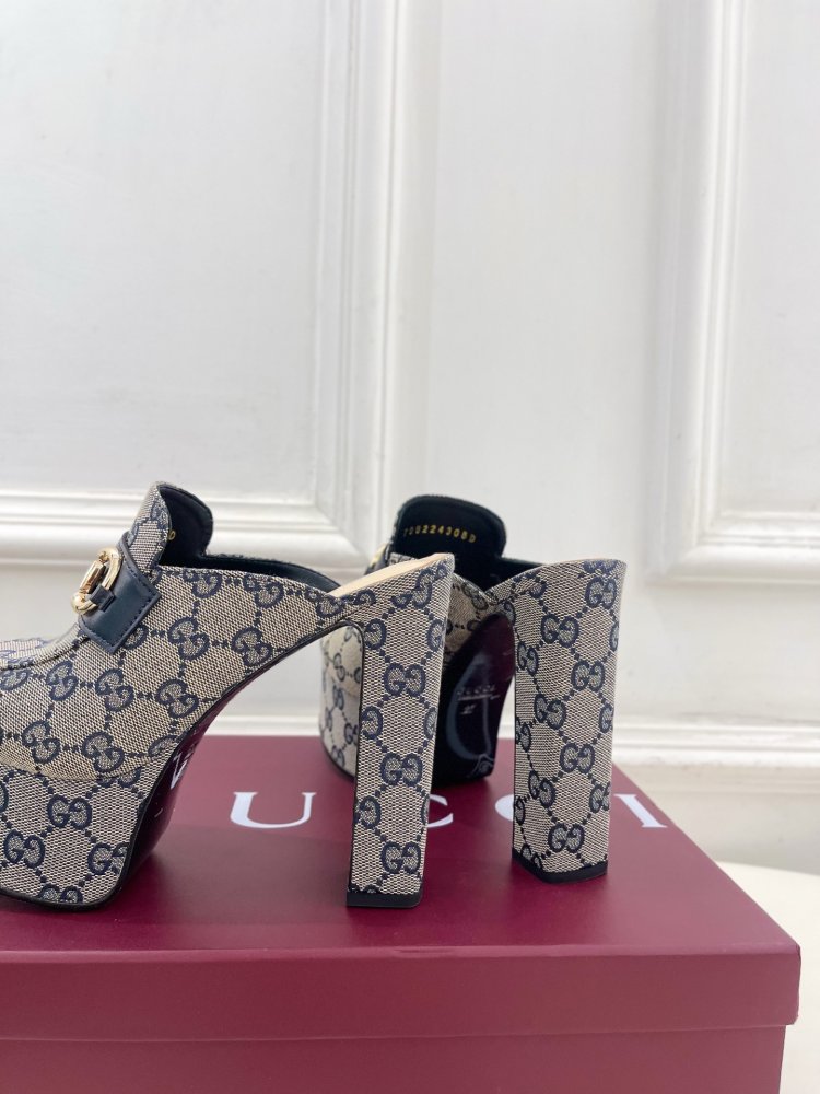 Shoes Horsebit women's on high heel фото 7