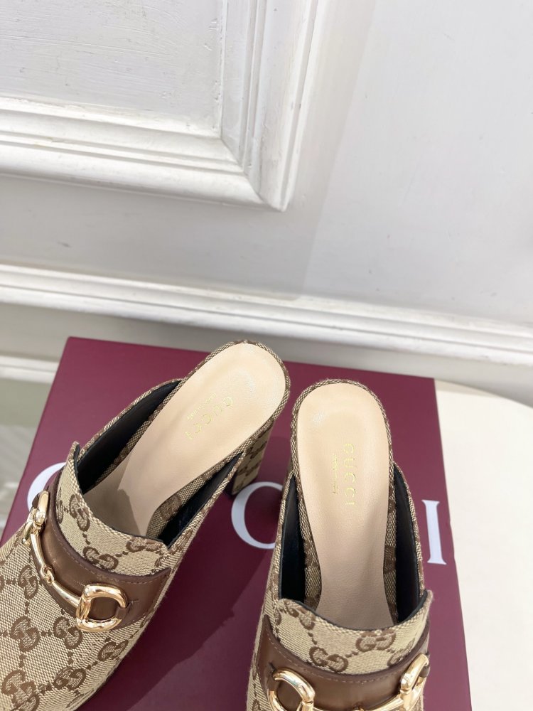 Shoes Horsebit women's on high heel фото 8