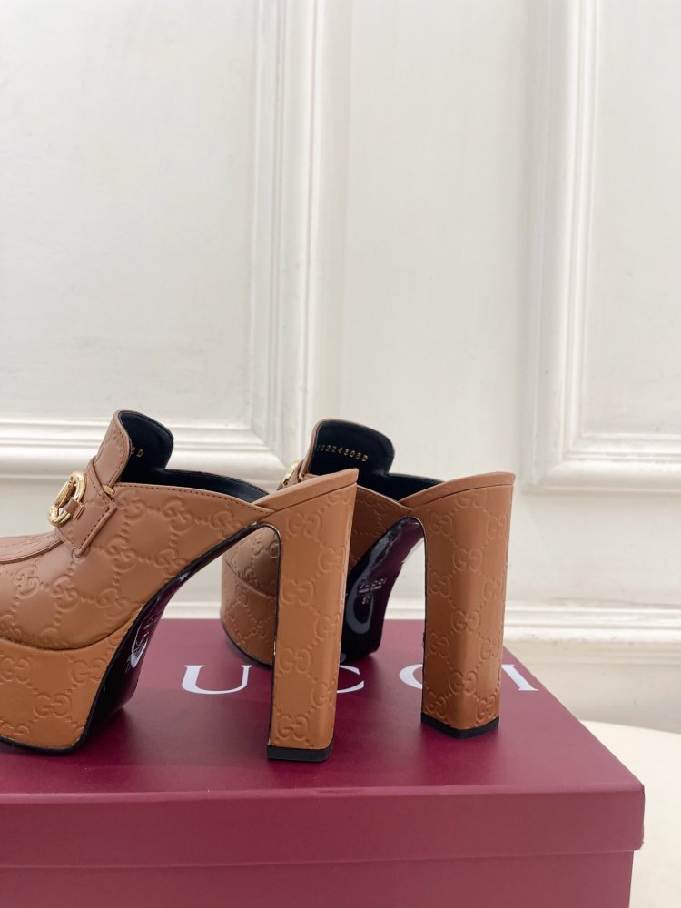 Shoes Horsebit women's on high heel фото 8