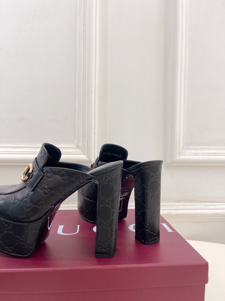 Shoes Horsebit women's on high heel фото 8