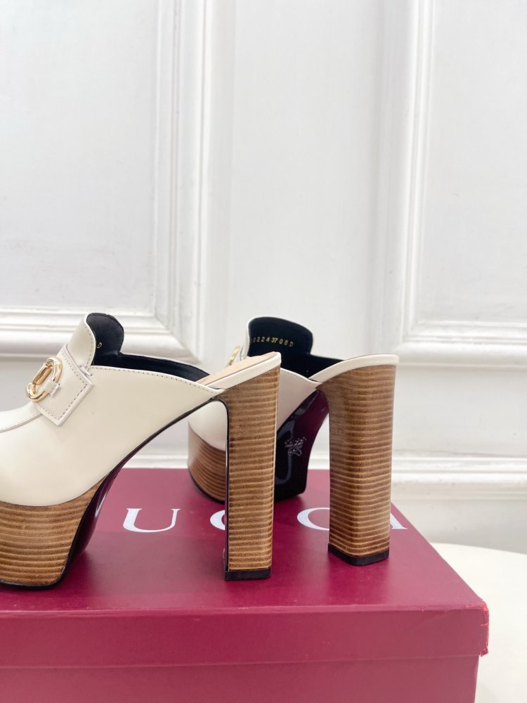 Shoes Horsebit women's on high heel фото 8