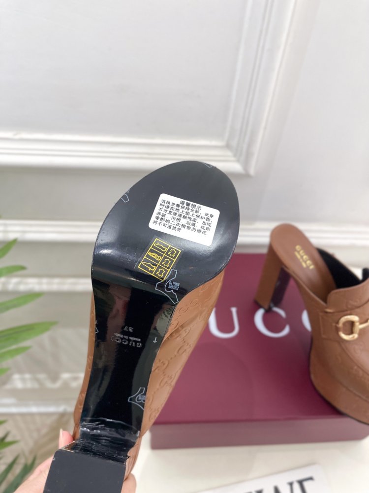 Shoes Horsebit women's on high heel фото 9