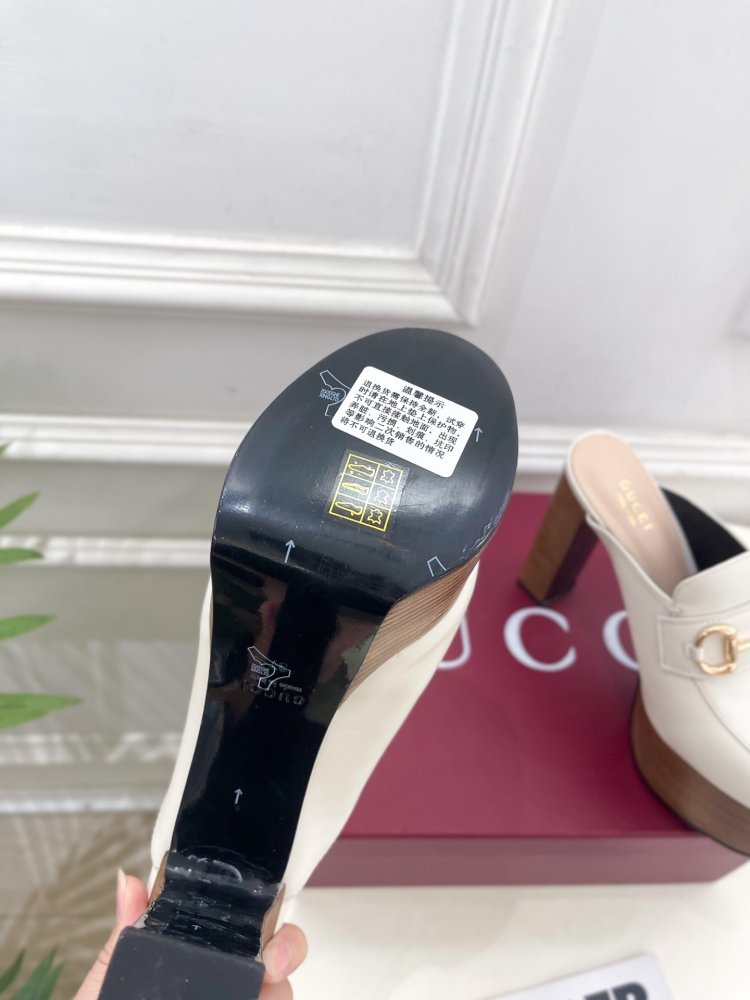 Shoes Horsebit women's on high heel фото 9