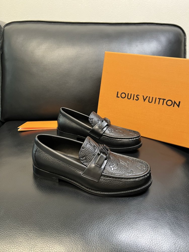 Туфлі шкіряні чоловічі