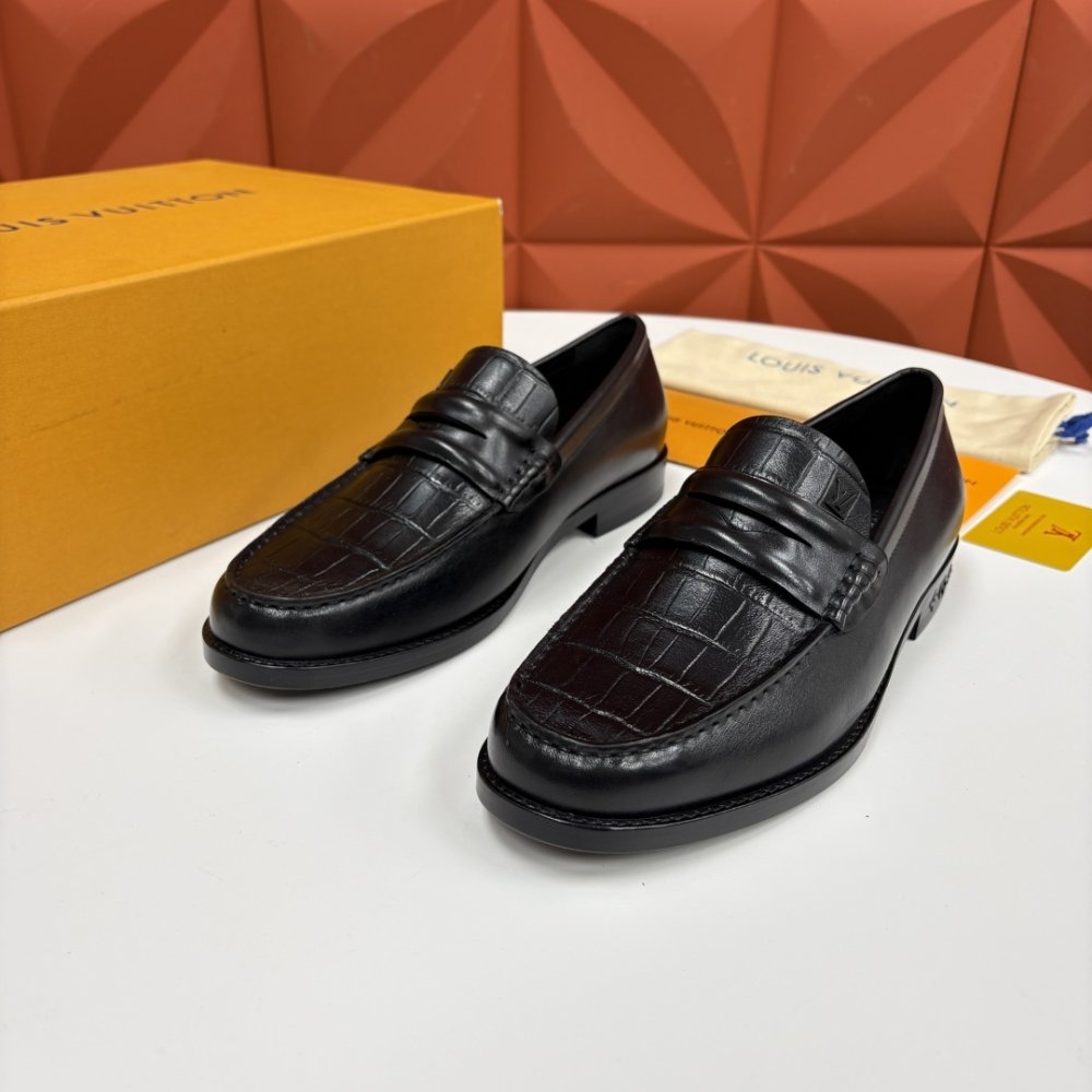 Туфлі шкіряні чоловічі фото 2