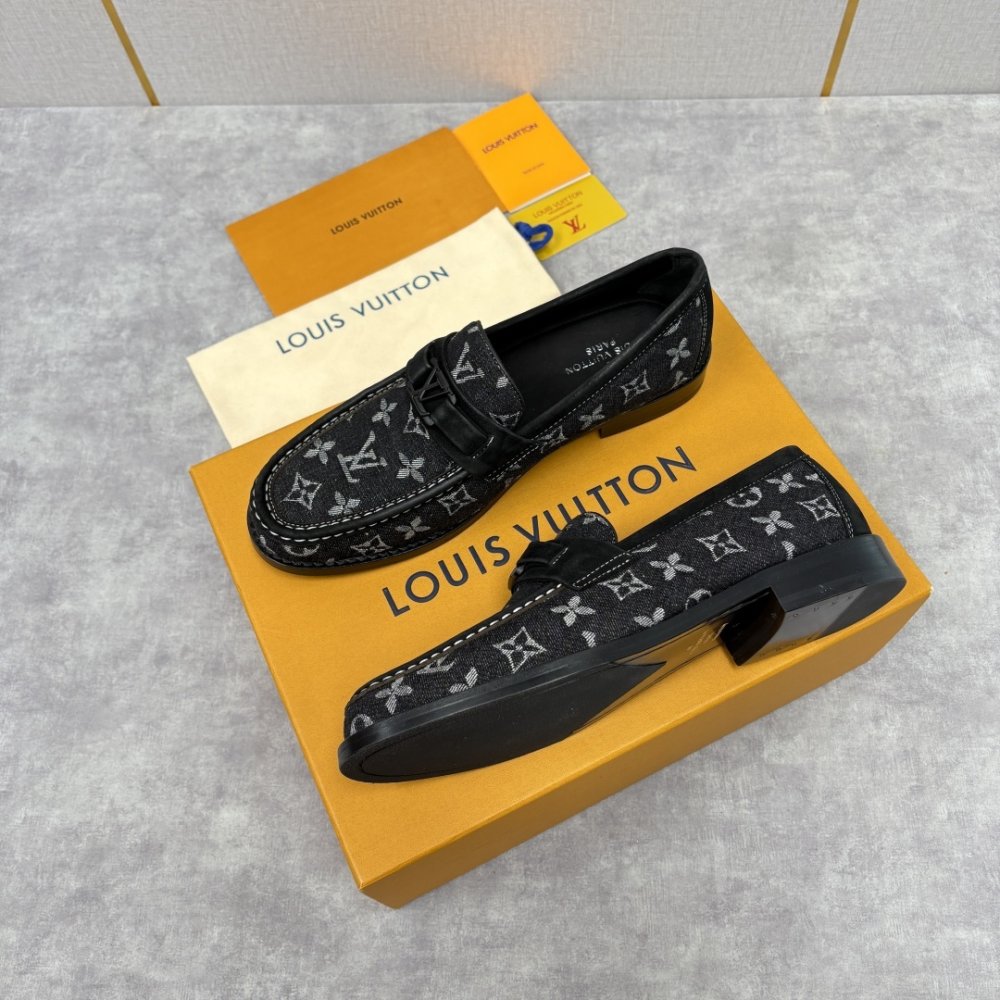 Shoes leather men's фото 2